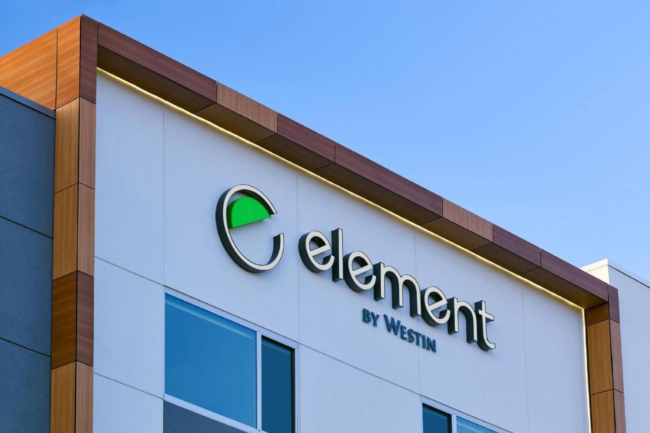 Element Hampton Peninsula Town Center Hotell Exteriör bild